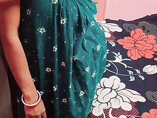 skinny indian virgin babysitter spreads legs for boyfriend fingering her big clit and tight gaping pussy
