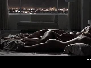 Amber Heard Licks Blonde Pussy Deep!