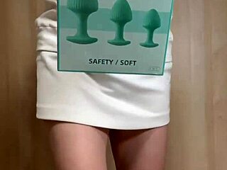 hey check out this tennis girl skirt bluma and anal play