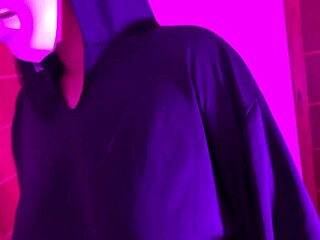 Latina slut chose assfucking over tricks as huge cock gapes her tight Halloween hole