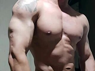 Watch this strong muscular brazilian bodybuilder flex and fuck homemade