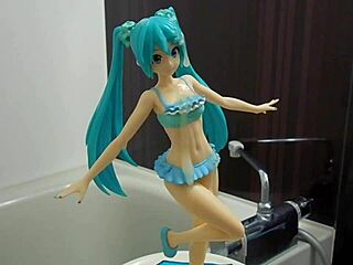 Figure Drowned in Bukkake Loads