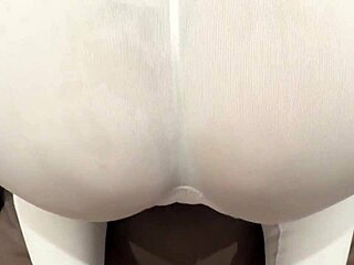 Perfect ASIAN ASS flaunts PUFFY cameltoe up close
