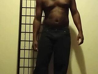 spider crab workout leads to restricted cumshot roleplay on her ass
