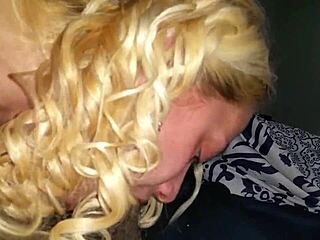 Am I giving the sloppiest head ever from this mature amateur?!