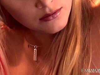 lacie hart teasin' big pussy lips and hairy asshole bad
