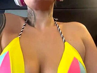 sweaty gym girl in copacabana leaks wet pussy juices everywhere