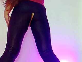 that latina colombian stepmom with huge cameltoe masturbates her ass for stepson in tight leggings