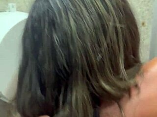 hey stranger couples wanna double dose bathroom fuck then metro pole pounding two mouth cumshots? 😏