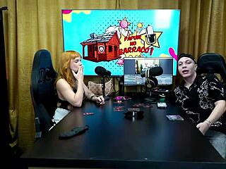 Ruan sniffs Alexa Araujo's wet pussy fingers her in hot podcast tesao