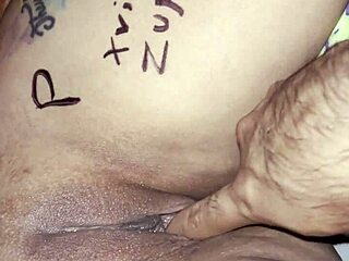 Frida Latina Housewife Fingers Tight Vagina Sucking Fingers