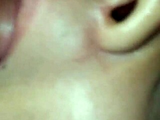 Loren's Teasing Lips Drive Me Wild in Florida