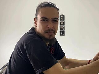 damn this latina stepmom slurps my dick then bends over for doggystyle pounding 😍 creampie finish!