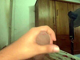 girl films her first solo masturbation session ever
