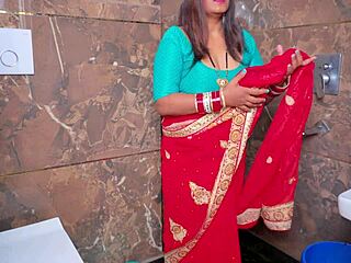 Newlywed Pinki Bhabhi strips saree bathroom hard fuck creampie
