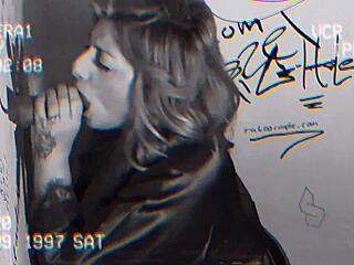 stepmommy hits gloryhole... voyeur sneaks the tape! 😈👀