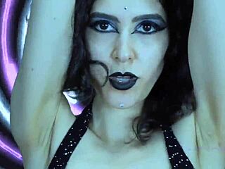 Rebecca Diamante's Silky Armpits Ignite Deep Fetish Longing and Domination Thrill