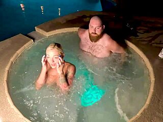 hot tub sex with blonde cheating milf wife deliah grace creampie doggystyle