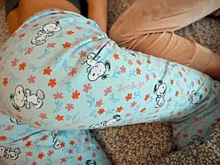 Step sisters dreams about step brothers cock and cum in mouth