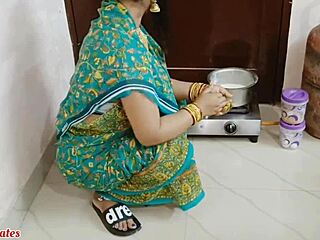 early morning i fuck my maid in kitchen while she cooks