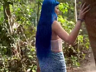 jewelz blu is a wild woman when you bring her outdoors