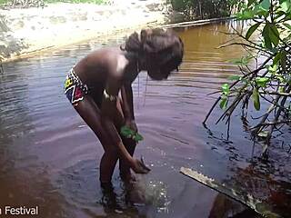 This Gorgeous Skinny African Slut Gave Me A Footjob