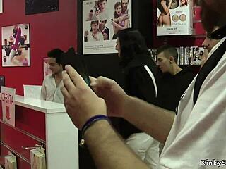 muscled master public d spinner