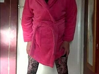 crossdressing sissy wants to swallow cum now