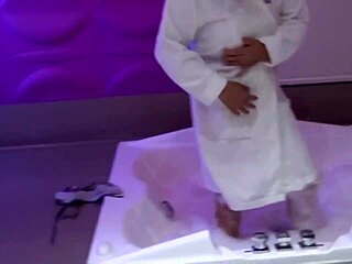 stepbrother, fuck me crazy in the jacuzzi?