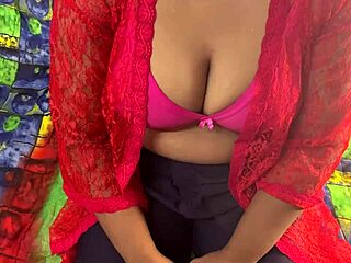 bhabhi enjoys time alone with devar in mms