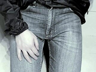 Pee in jeans in toilet