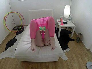 Watch samantha rone shove that dildo inside her plump pussy!