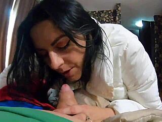 Milf in yoga pants shows cameltoe and cum
