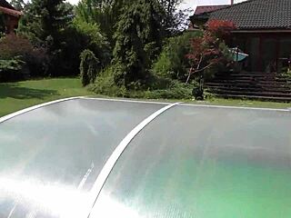 fresh air for pussy in garden