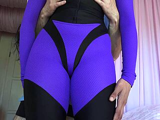 grabbing a nice ass fetish
