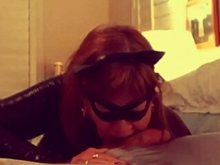 granny catwoman wants to suck batman hard right now