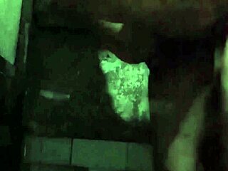ngentot bu mertua di kamar mandi