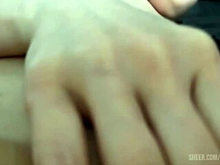 woke up in my stepmothers bed gave her cunnilingus and cum in her pussy