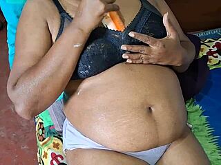 hot step mom fulfills her fantasy alone