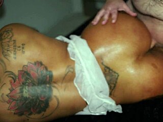 Madrastra Negra Fitness Y Compañera Dan Doble Oral