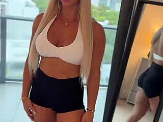 fit blonde denise anders gives a great workout