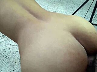 culona gostosa fode no hotel com vagina cremosa