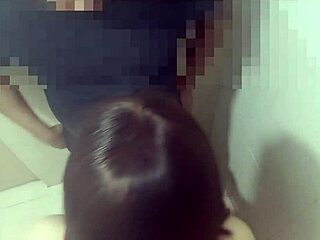 My boyfriend was gone so i took my friend to the bathroom to take a cum bath