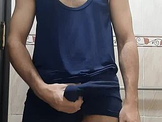 Man with huge cock from giza talks dirty