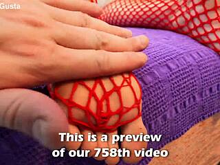 Super Round Butt And Puffy Pussy Getting Oil Massage