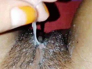 desi indian girl shows body and her fresh virgin pussy