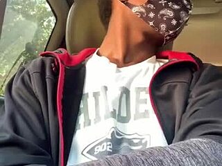 In a parked car, the young ebony amateur wanks solo with intense handjob until cumshot.