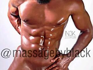 Nossa essa massagem fica quente com pau preto monstro e brincadeira na buceta ebony molhada