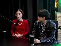 Curtia se razkazuje mlada med pandemijo