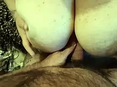 Big tits italian gets cumshot